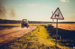 A tractor, it's not for anything! / ***