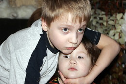 Do not hurt little sister! / ***