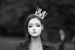 Princess in sorrow / ***