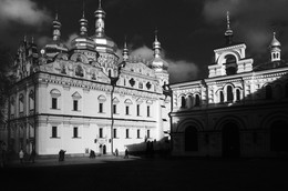 Light hallucinations / ***