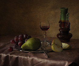 With fruit / ***