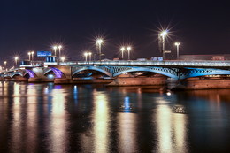 Annunciation Bridge / ***