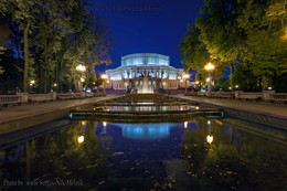 The current opera at the Opera House / ***