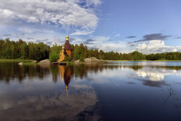 Church of St. Andrew the Apostle on Vuoksa. / ***