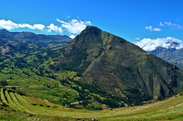 Valley of the Urubamba / ***