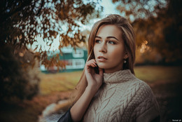 Autumn Portrait / ***