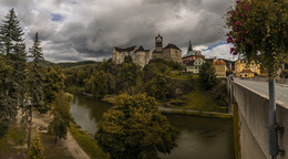 Loket Castle / ***