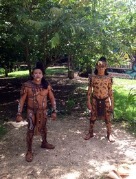 Mayans in national dress / ***