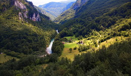 Balkan gave / ***