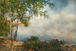 Verschiedene Ufer eines Flusses / ***