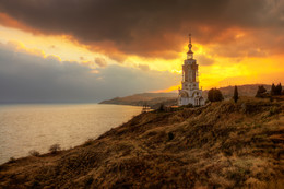 sunset in Malorechenskoye .. / ***