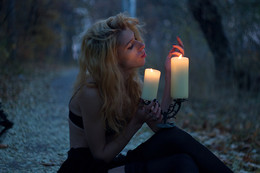 In the dark / ***