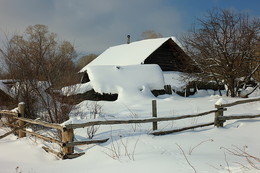 Also one roof and snow / ***