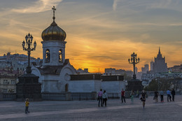 Moscow in the evening. / ***