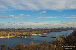 The left bank of Kiev / ---