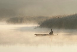 Meeting in the mist. / ***