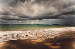 Approaching storm ... / ***
