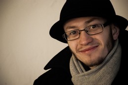 Its all about the hat / ***