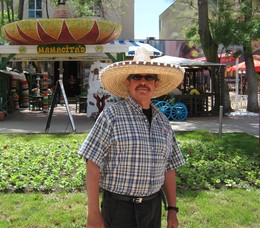Its all about the hat / ***