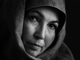 MOTHER / ***