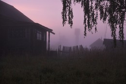 It is not night, not even the morning (4:28) / ***