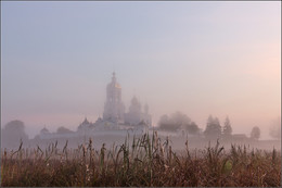 Kloster in den Sumpf / ***
