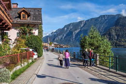 The fairy-tale town / ***