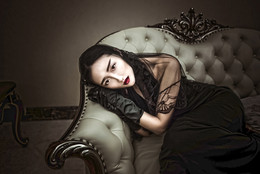 Widow / Widow