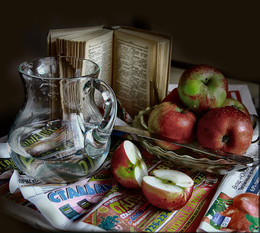 apples / ***