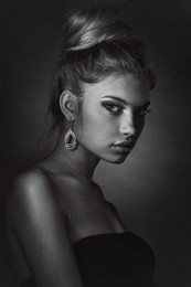 Karina / ***