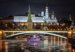 Evening Moscow / ***