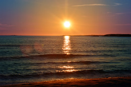 Sunset / ***