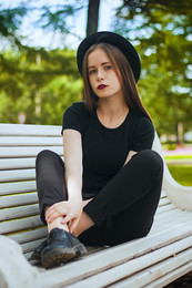 Julia / https://vk.com/phskroy