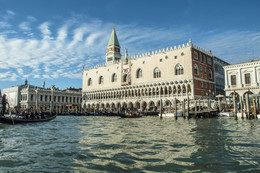 Venice / ***