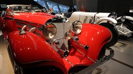 dieses Mercedes / ***
