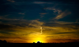 April evening / ***