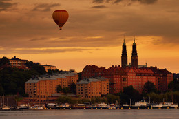 Evening flight / ***