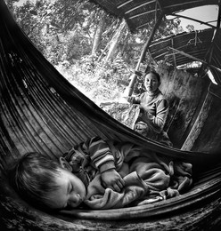 Motherhood / ***