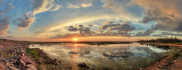 Sunset / ***
