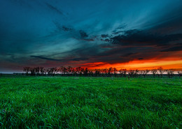 Sunset / ***