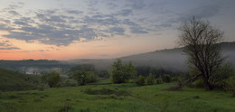 Waiting for the dawn. / ***