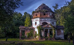 Church of the Intercession / ***