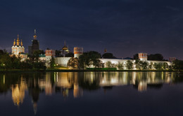 At the Novodevichy ... / ***