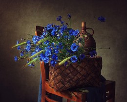 Stilleben mit Kornblumen / ***
