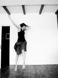 The Unbearable Lightness of Being / ***