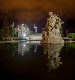 Mamaev Kurgan / ***