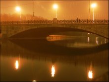 on the bridge / ***
