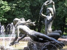 Fountain / ***