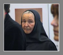 Portrait of a nun / --------