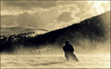 Portrait photographer in bad weather / ***